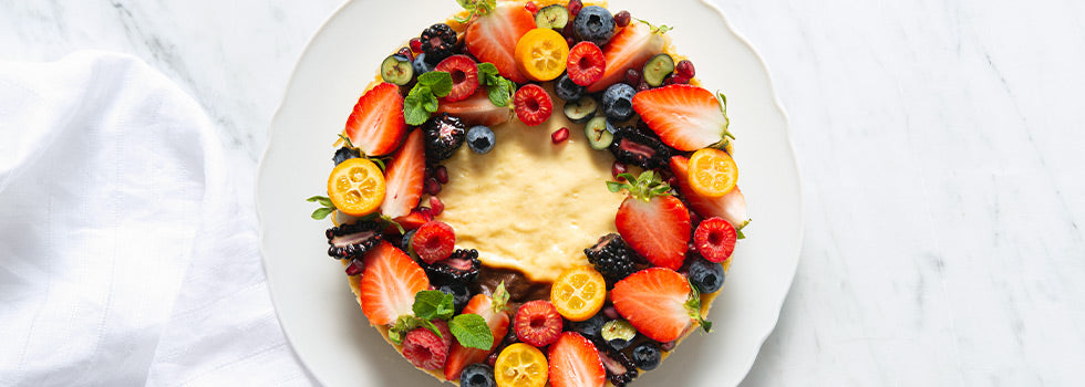 Jáhlový dort s tvarohem a letním ovocem