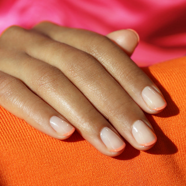 Manucurist Green schnoucí lak na nehty - Bird of Paradise (15 ml)