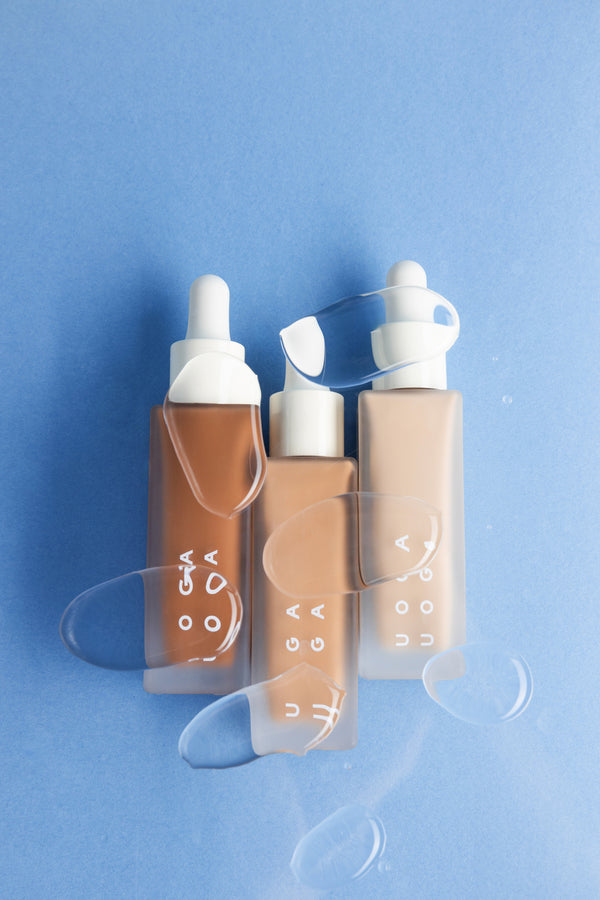 Uoga Uoga Tekutý minerální make-up a sérum SPF 20 BIO (30 ml)