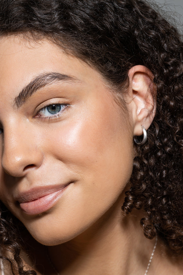 Uoga Uoga Minerání pudrový make-up s jantarem (10 g)