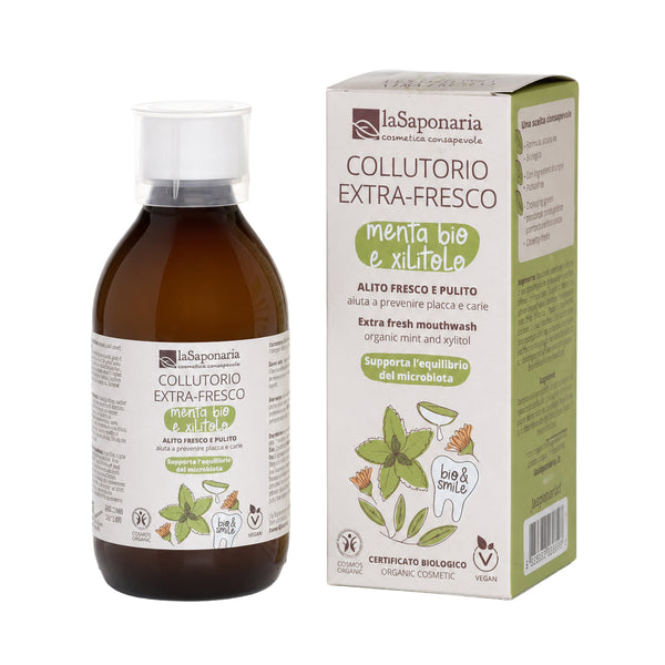 laSaponaria Extra svieža ústna voda s mätou a zlatobyľou <tc>BIO</tc> (250 ml)