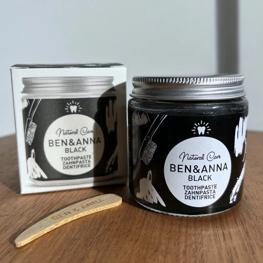 Zubná pasta Ben & Anna na bielenie zubov s aktívnym uhlím (100 ml)