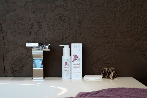 Eco Cosmetics Revital Čistící mléko BIO (100 ml) - exp. 11/2025