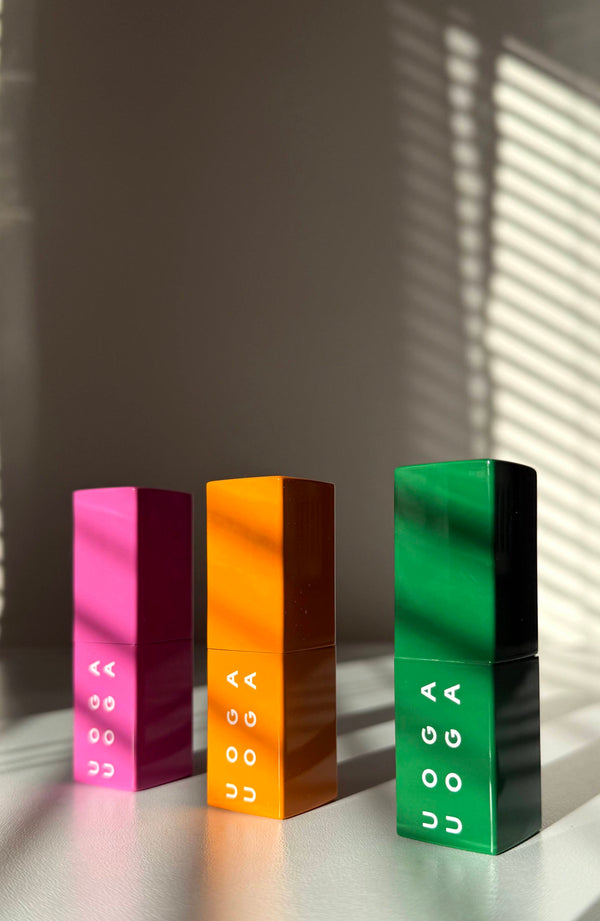 Uoga Uoga Balzám na rty Spritzberry (4 g)