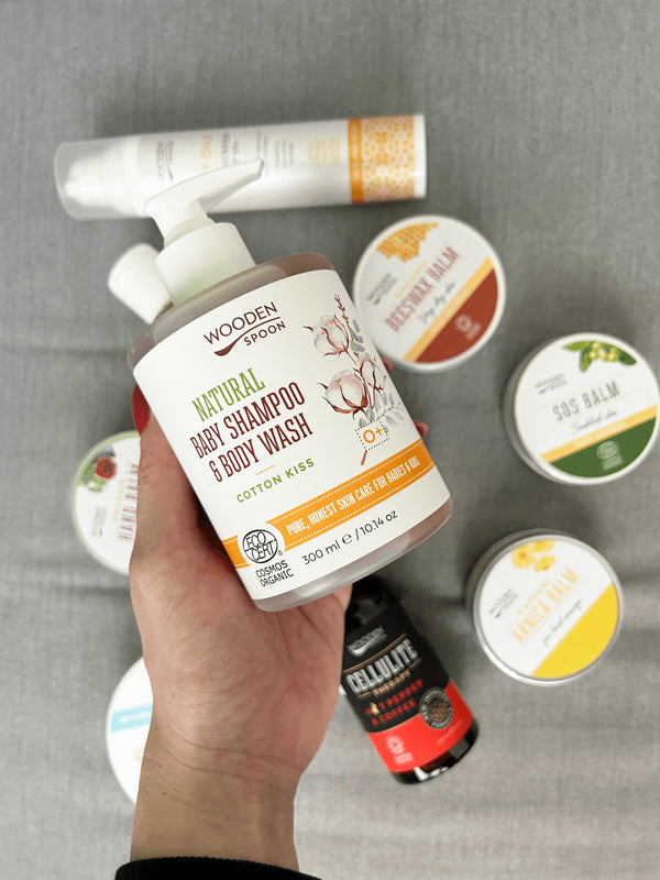 Drevená lyžica Detský sprchový gél a šampón 2v1 Cotton Kiss <tc>BIO</tc> (300 ml)