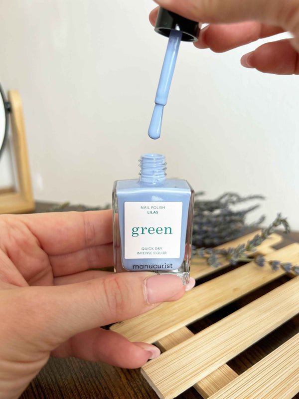 Manucurist Zelený lak na nechty - Lilas (15 ml)