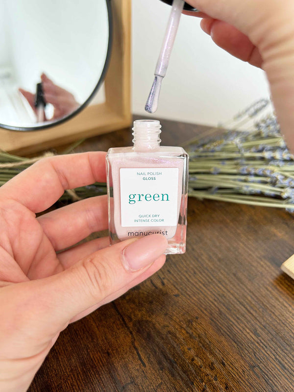 Manucurist Zelený lak na nechty - Lesk (15 ml)