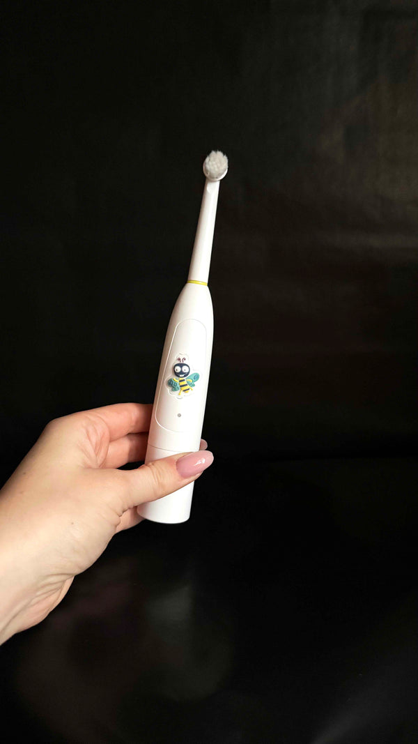 Detská elektrická zubná kefka Jack n' Jill s kefkou Buzzy Melody