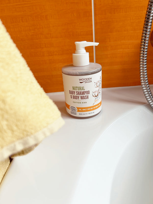 Drevená lyžica Detský sprchový gél a šampón 2v1 Cotton Kiss <tc>BIO</tc> (300 ml)