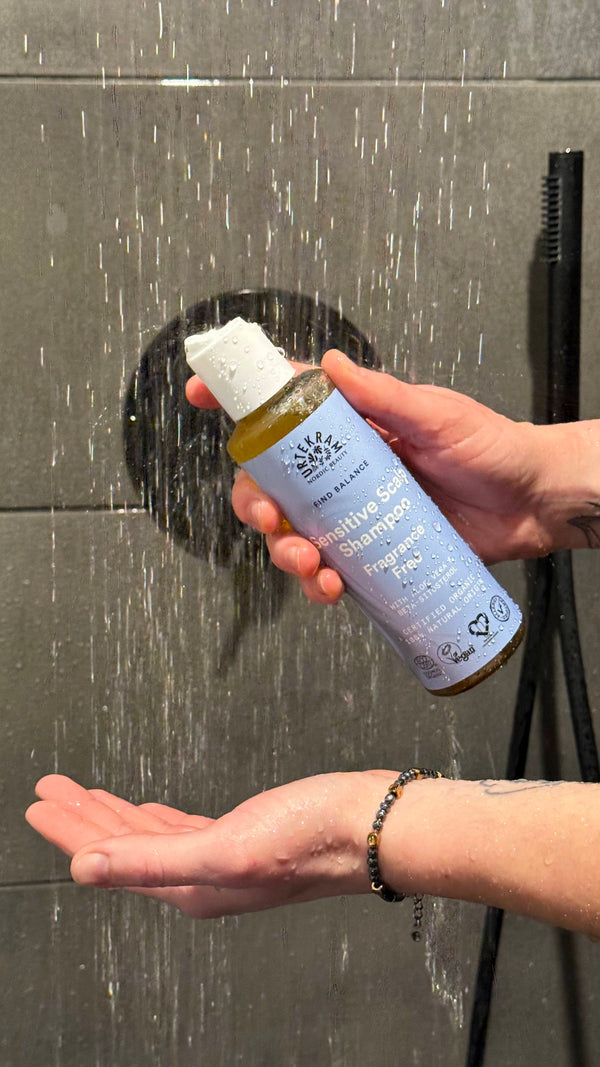 Urtekram Šampón bez parfumu <tc>BIO</tc>