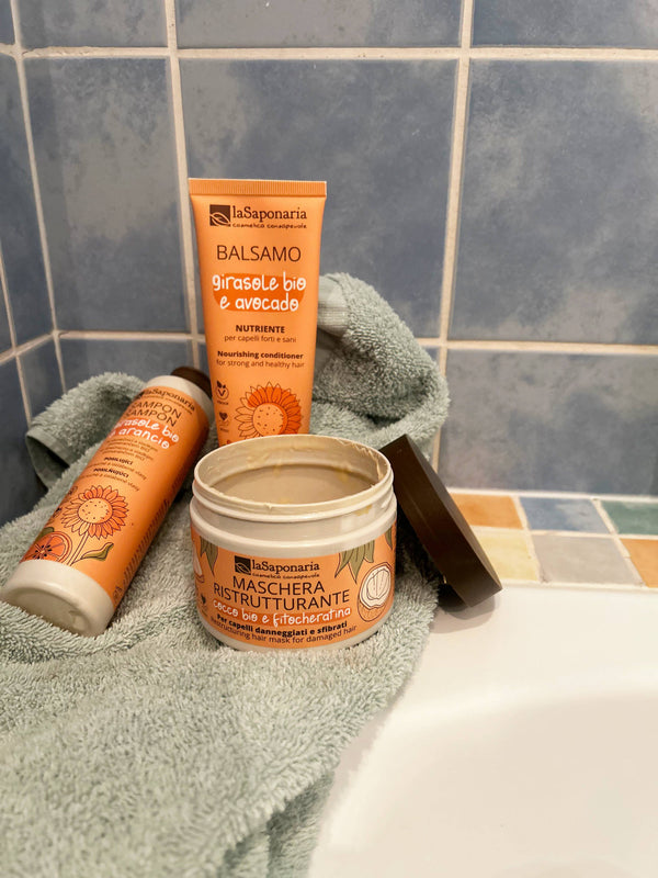laSaponaria Vyživující kondicionér se slunečnicí a avokádem pro suché a poškozené vlasy