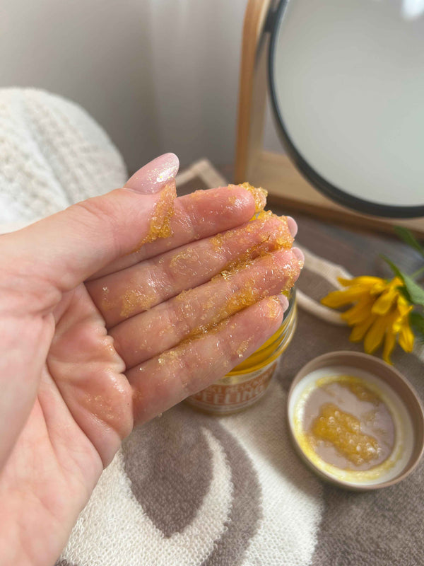 Purity Vision Pečující měsíčkový peeling BIO (120 ml)