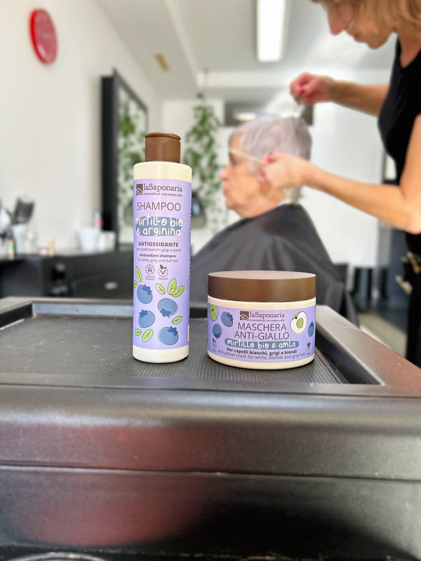 laSaponaria Antioxidační šampon na šedivé vlasy s BIO borůvkou a argininem (200 ml)