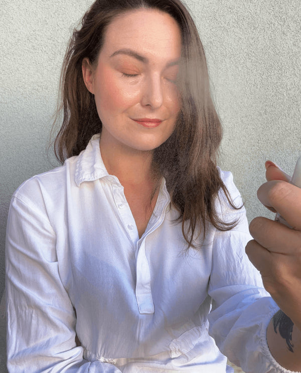 Lavera Fixační sprej na make-up Set & Glow (50 ml)