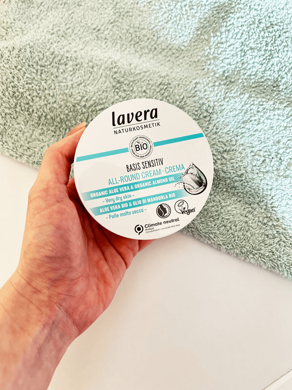 Lavera Basis Sensitive univerzálny krém <tc>BIO</tc> (150 ml) - II. kvalita