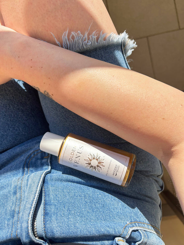 Drevená lyžička Glitter Dry Oil Golden Venus <tc>BIO</tc> (100 ml)