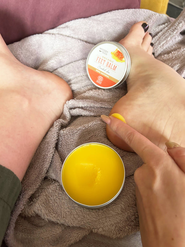 Drevená lyžička Balzam na nohy "popraskaná pokožka" <tc>BIO</tc>