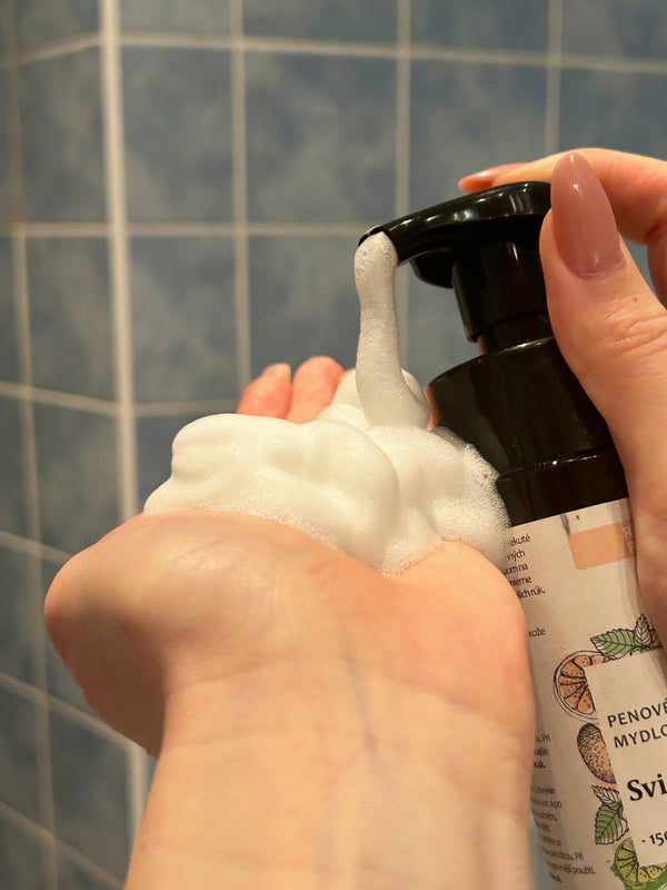 Kvitok Tekuté pěnové mýdlo Svěží citrusy (150 ml)