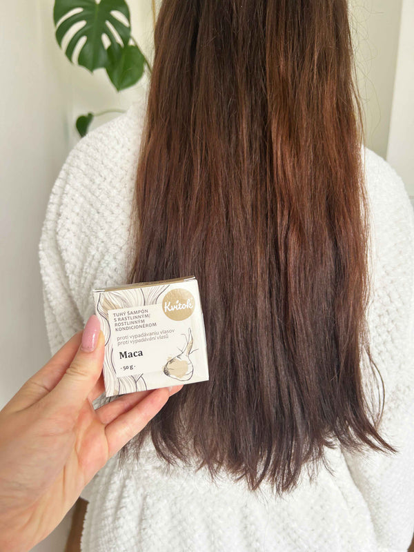 Kvitok tuhý šampón s kondicionérom Maca
