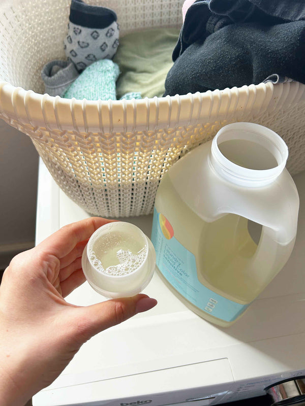 Sonett Tekutý prací gel na barevné prádlo Sensitive