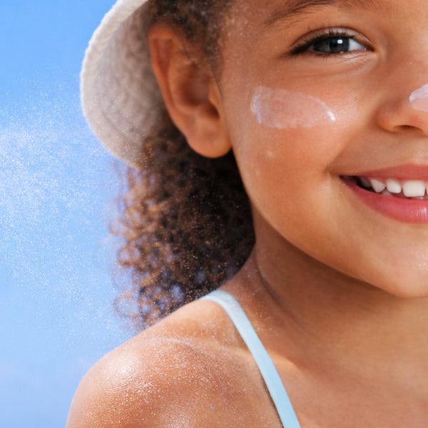 Attitude Dětské opalovací mléko ve spreji SPF 50 - bez vůně (75 ml)
