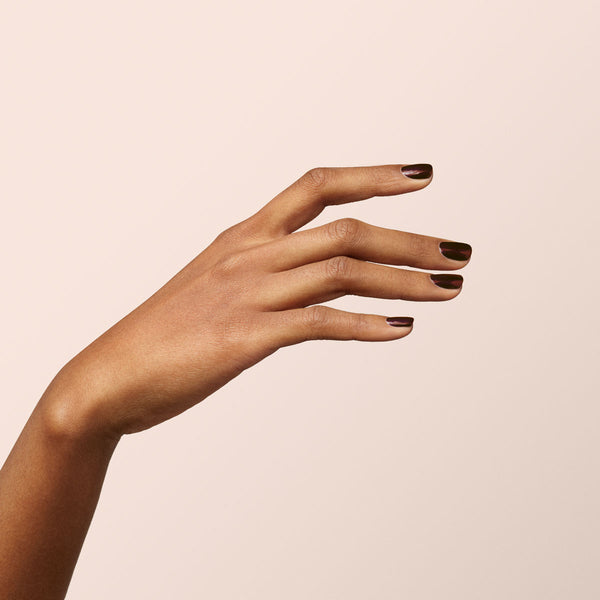 Manucurist Green Flash LED gél lak na nechty - HollyHock (15 ml)