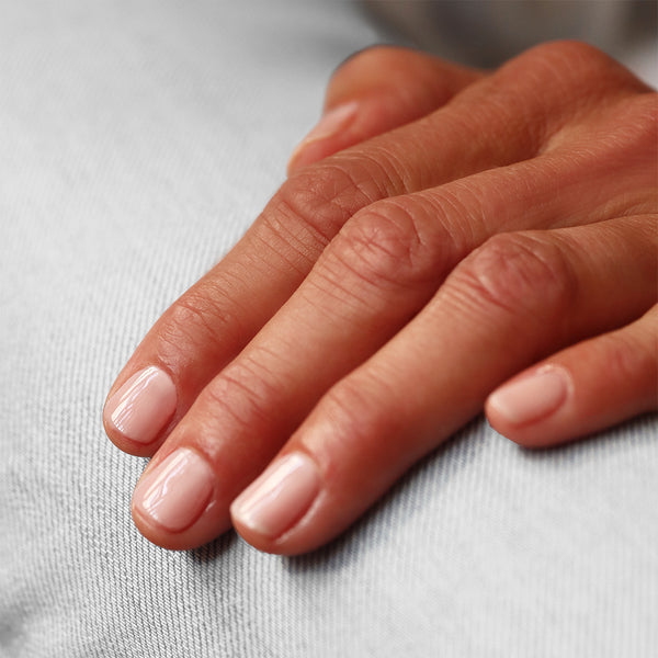 Manucurist Zelený lak na nechty - Pale Rose (15 ml)