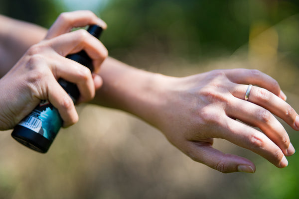 Natasha Ochranný sprej do přírody