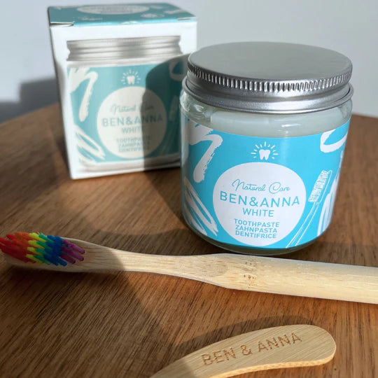 Zubná pasta Ben & Anna proti zafarbeniu (100 ml)