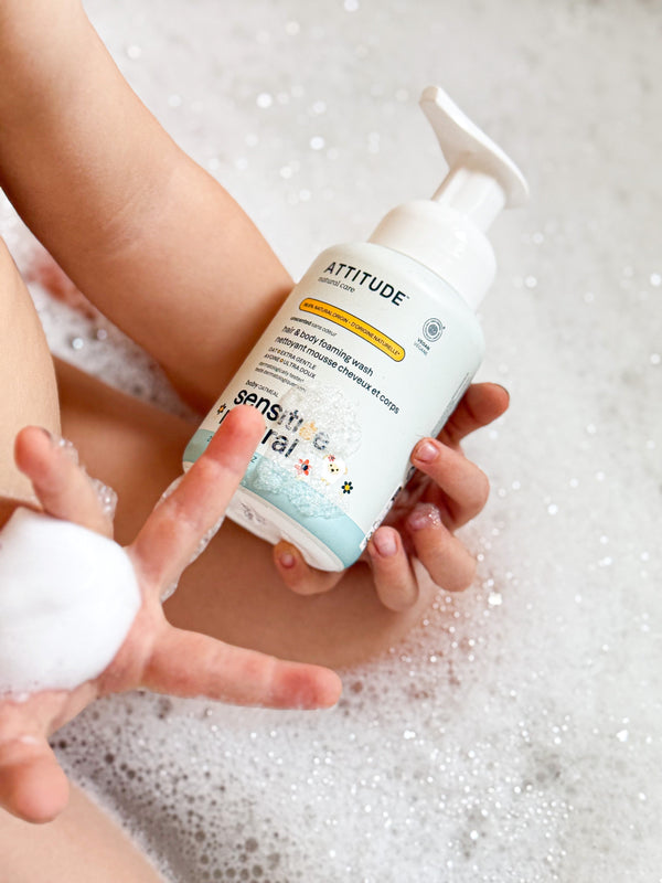 Attitude Dětská mycí pěna 2v1 s ovsem pro citlivou pokožku (250 ml)