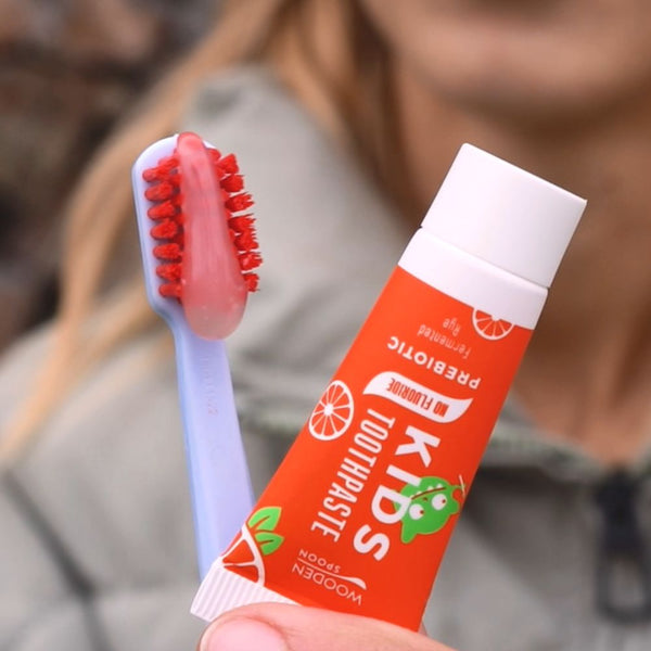 Drevená lyžička Probiotická zubná pasta pre deti <tc>BIO</tc> (50 ml)