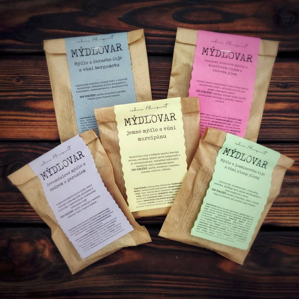 Kakaové mydlo s mandľovým olejom a ružovým ílom