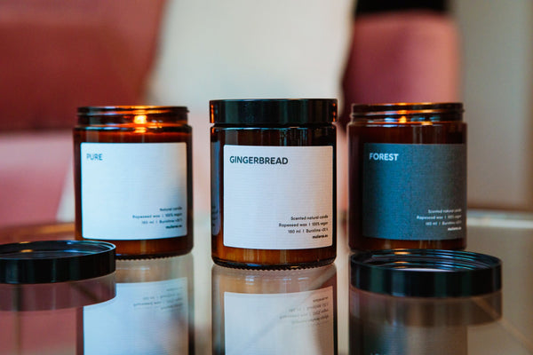 Mulieres Vonná sviečka v skle - perník (120 ml)