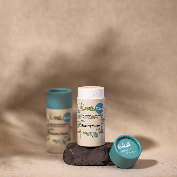 Tuhý dezodorant Kvitok Cool Breeze (42 ml)