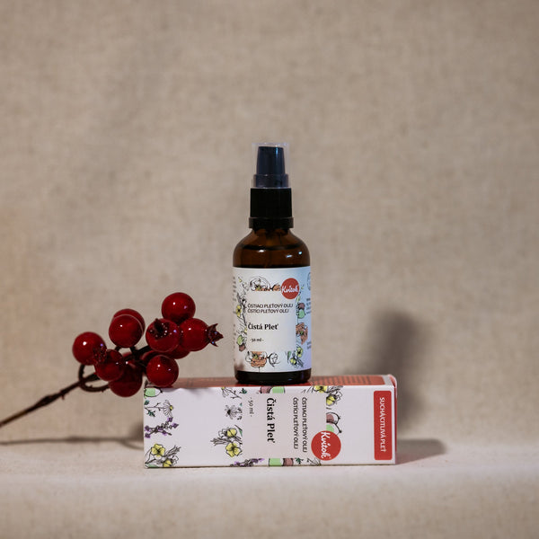 Čistiaci olej Kvitok na suchú a citlivú pleť (50 ml)