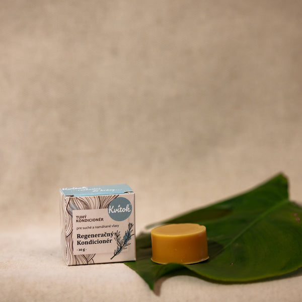 Kvitok Tuhý kondicionér na suché a namáhané vlasy - Regeneračný