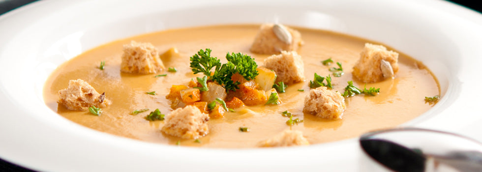 Krémová polévka z pečeného celeru v paprice