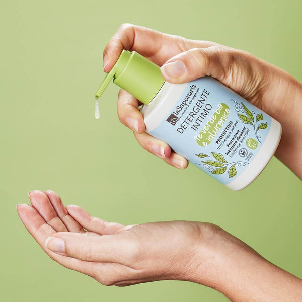 laSaponaria Intimní mycí gel ochranný se zeleným čajem BIO (250 ml)