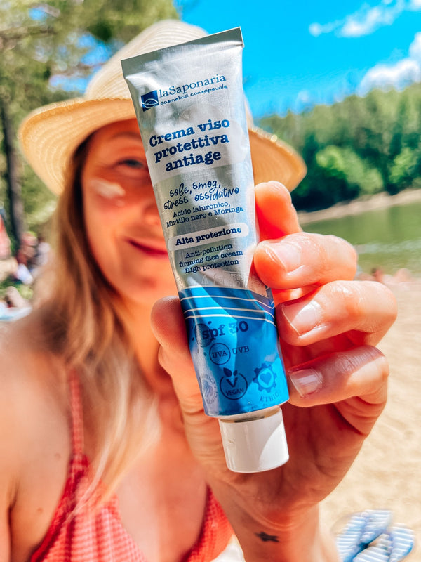 laSaponaria Spevňujúci a ochranný pleťový krém SPF 30 <tc>BIO</tc> (40 ml) - II. kvalita