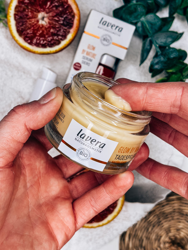 Lavera Glow by Nature Denný krém s koenzýmom Q10 a vit. C <tc>BIO</tc> (50 ml)