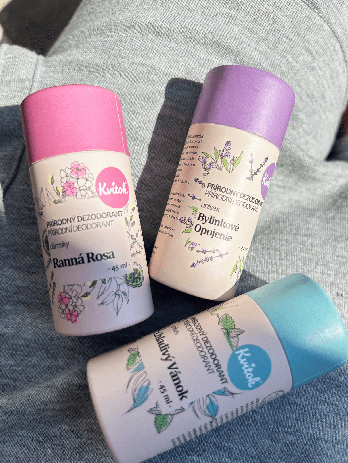 Tuhý dezodorant Kvitok Cool Breeze (42 ml)