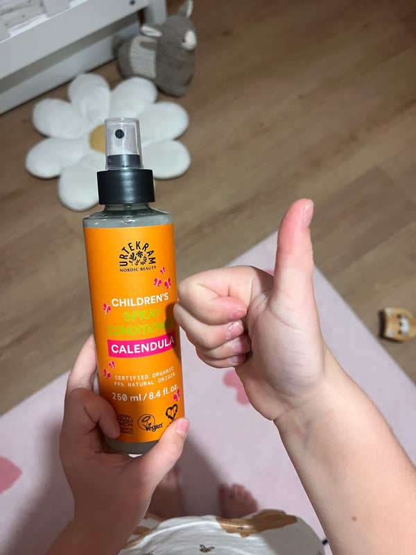 Urtekram Jemný detský kondicionér s nechtíkom lekárskym v spreji <tc>BIO</tc> (250 ml)