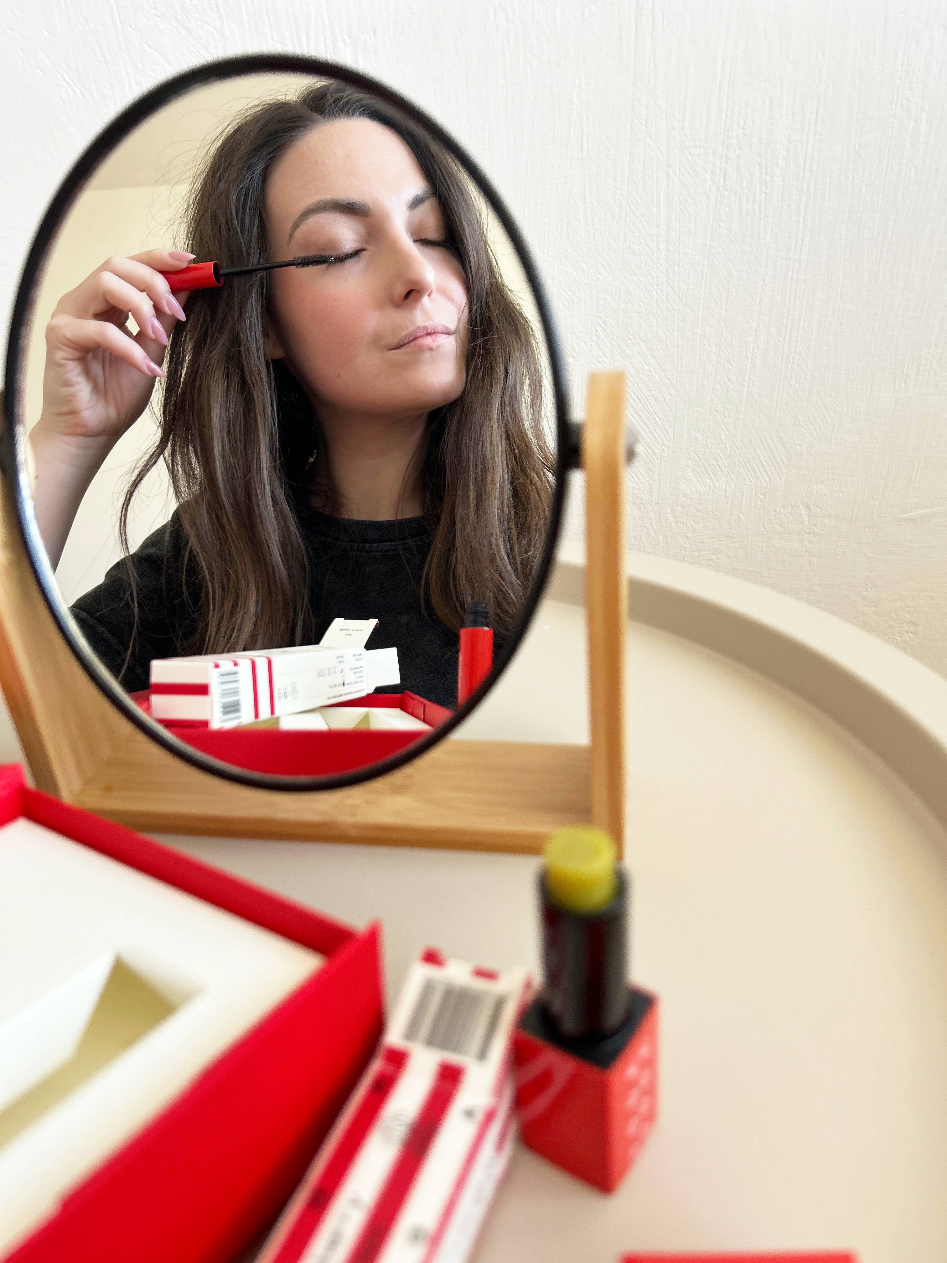 Uoga Uoga Dárková sada Intenzivní péče o rty, řasy & obočí Magic set