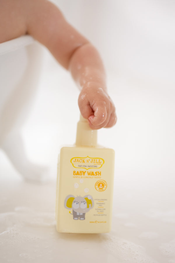 Sprchový gél Jack n' Jill pre deti od narodenia (300 ml)