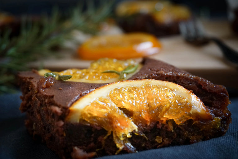 Rozmarýnové brownies s karamelizovanými pomeranči